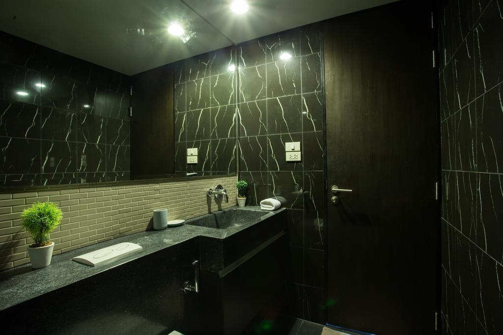 Siamese Gioia Aparthotel Bangkok Kültér fotó