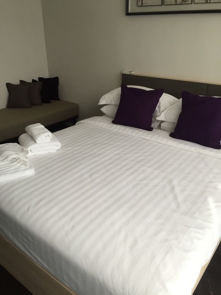Siamese Gioia Aparthotel Bangkok Kültér fotó