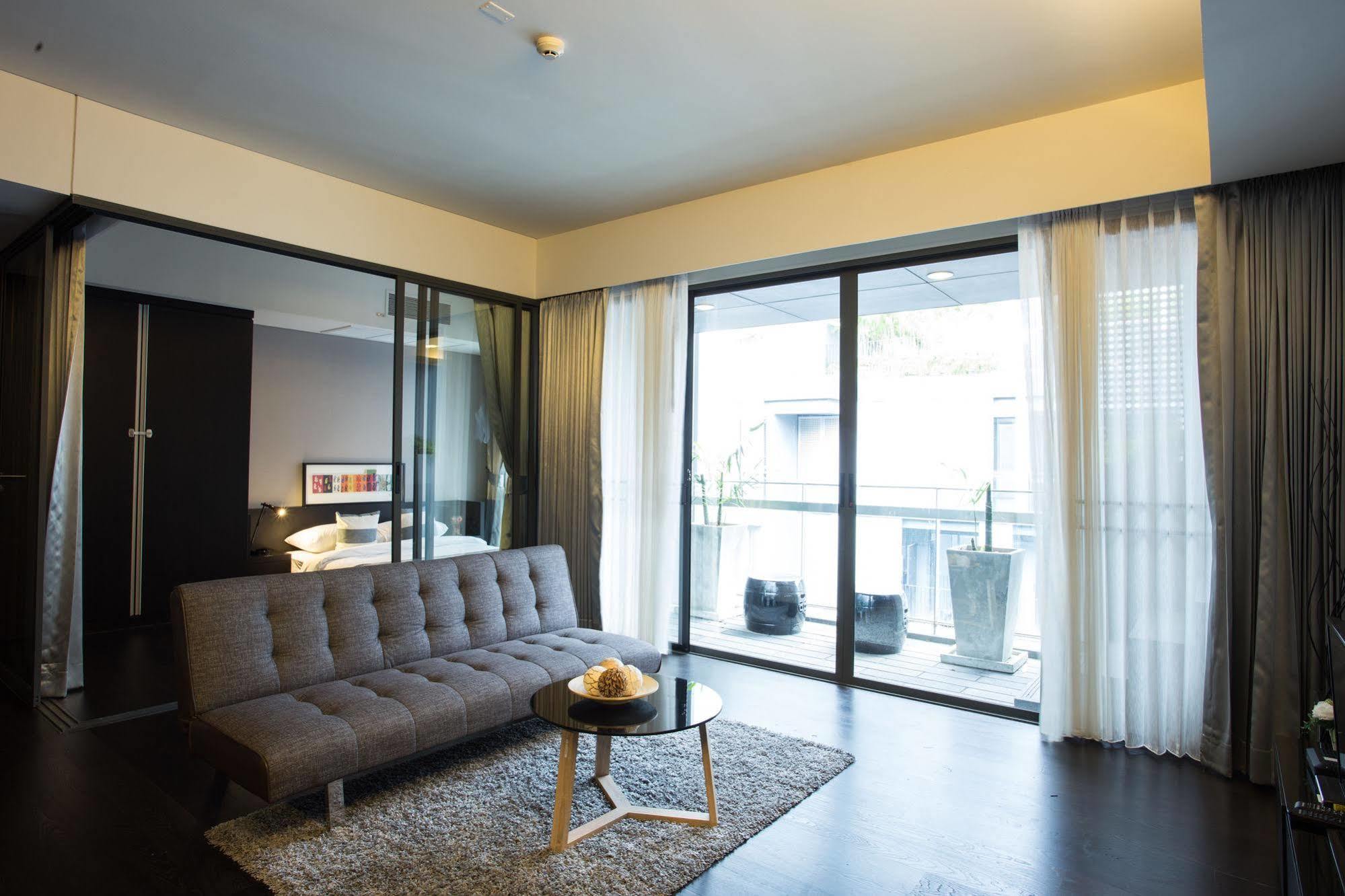 Siamese Gioia Aparthotel Bangkok Kültér fotó